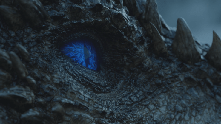 Viserion con el ojo azul